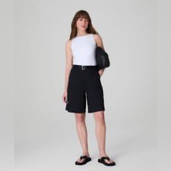 Spanx Twill shorts 9” Bermuda shorts NWT